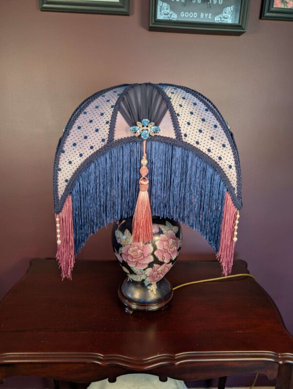 Vintage Umbrella Style - Image 6